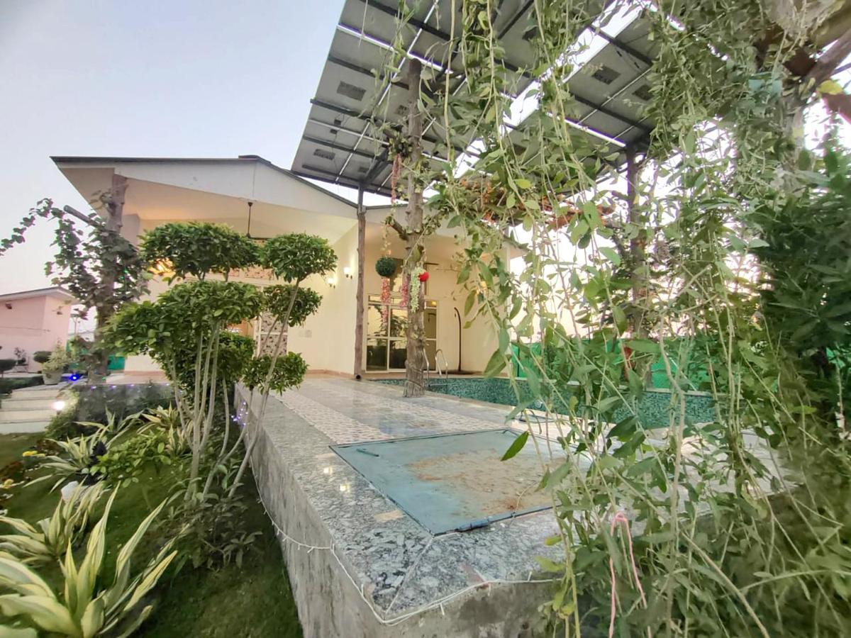 Shaw Estate-Farm House For A Small Parties-Jp Farm Greater Noida Dış mekan fotoğraf