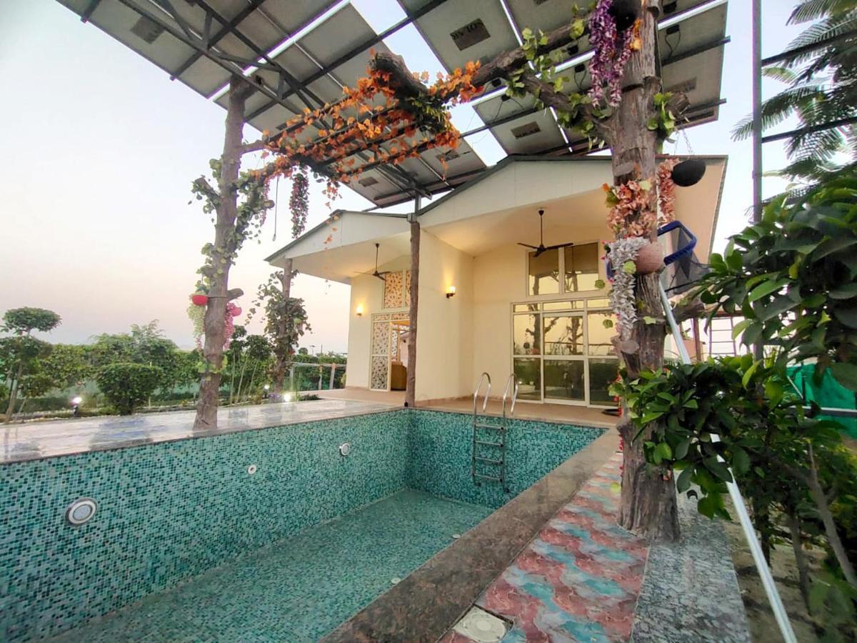 Shaw Estate-Farm House For A Small Parties-Jp Farm Greater Noida Dış mekan fotoğraf