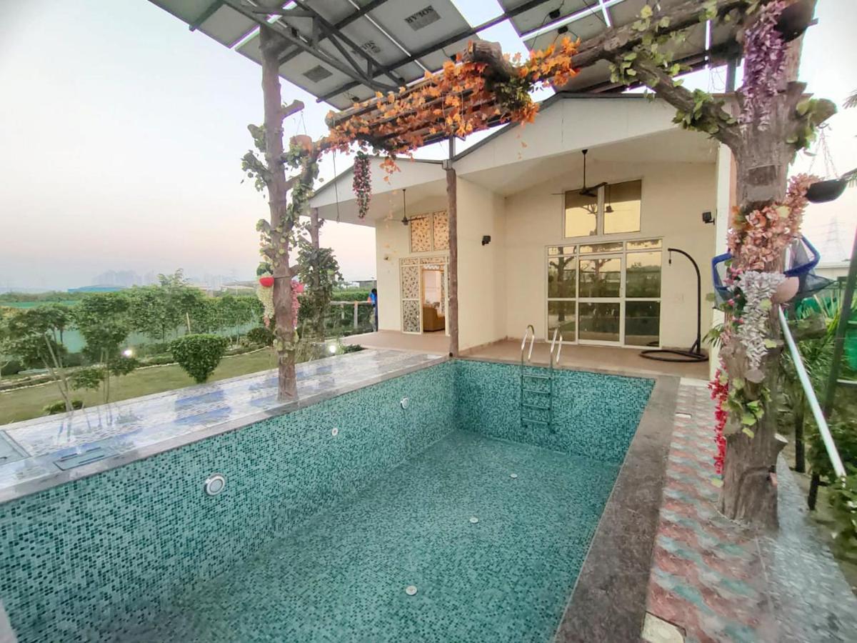 Shaw Estate-Farm House For A Small Parties-Jp Farm Greater Noida Dış mekan fotoğraf